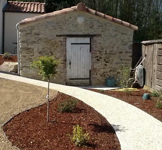 De La Bibudiere * Le Boupère